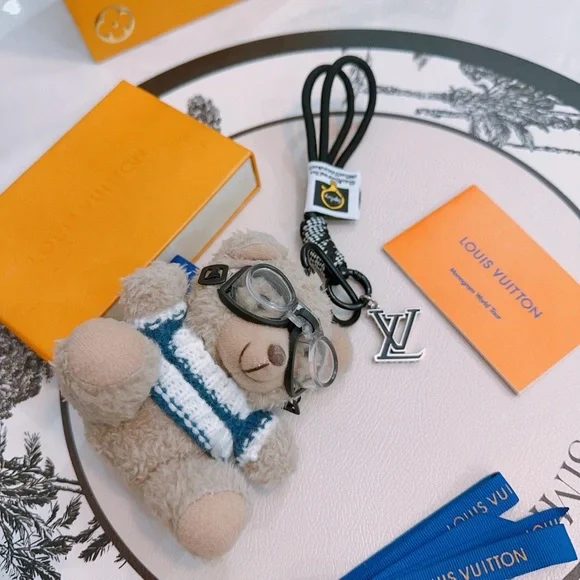 Louis Vuitton Teddy Bear Keychain💕💕💕 - Picture 5 of 6